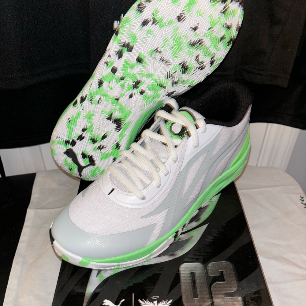 NWB-Size 9M - PUMA MB.02 Lo LaMel-O